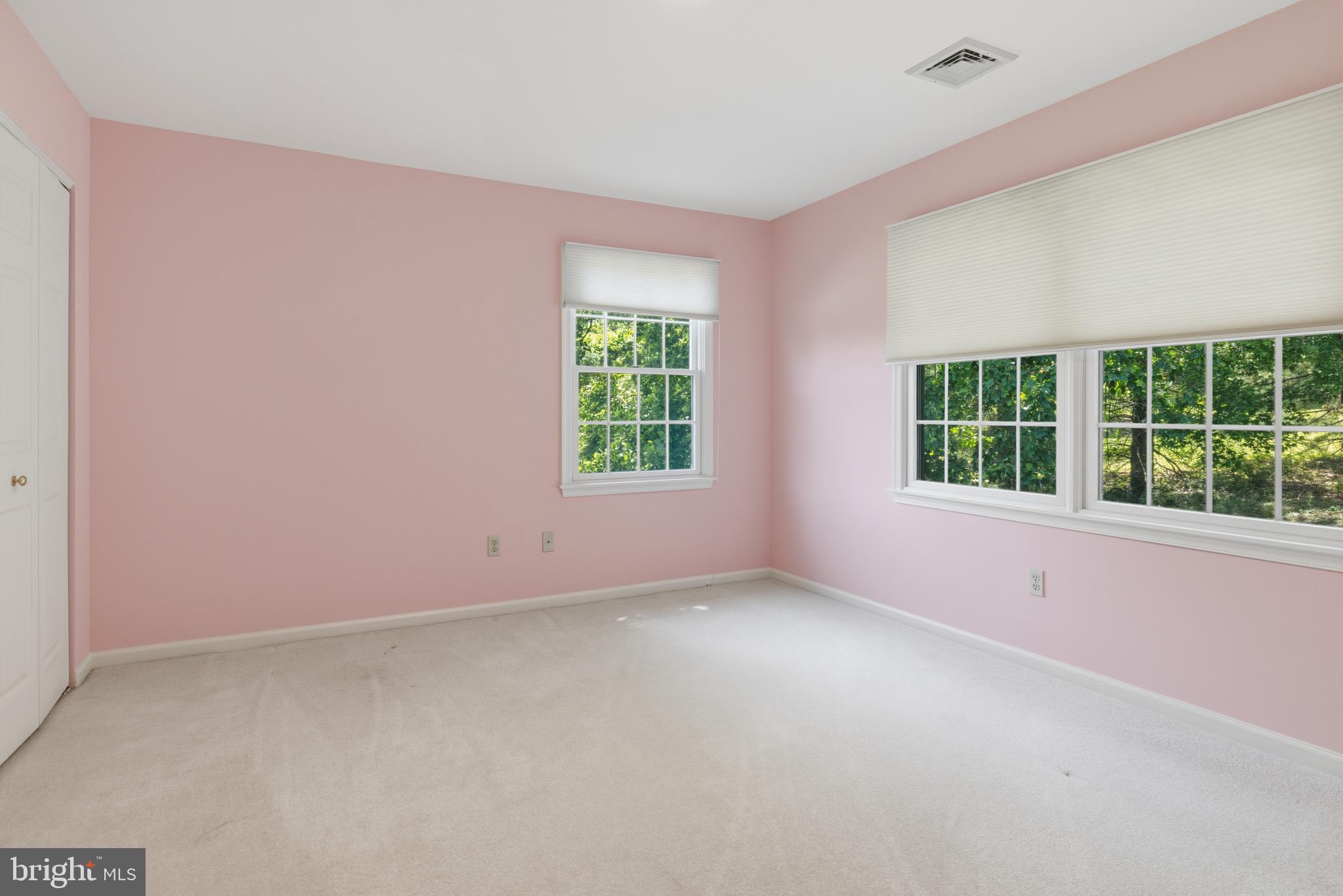 HUNTINGDON VALLEY - Residential