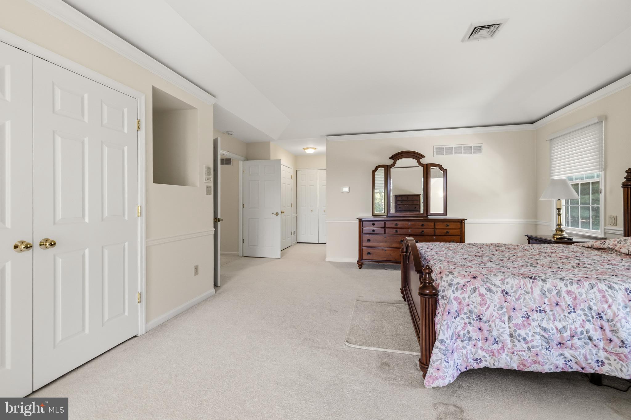 HUNTINGDON VALLEY - Residential