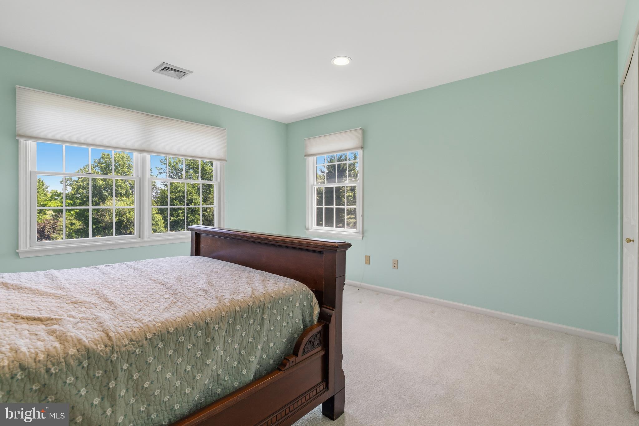 HUNTINGDON VALLEY - Residential