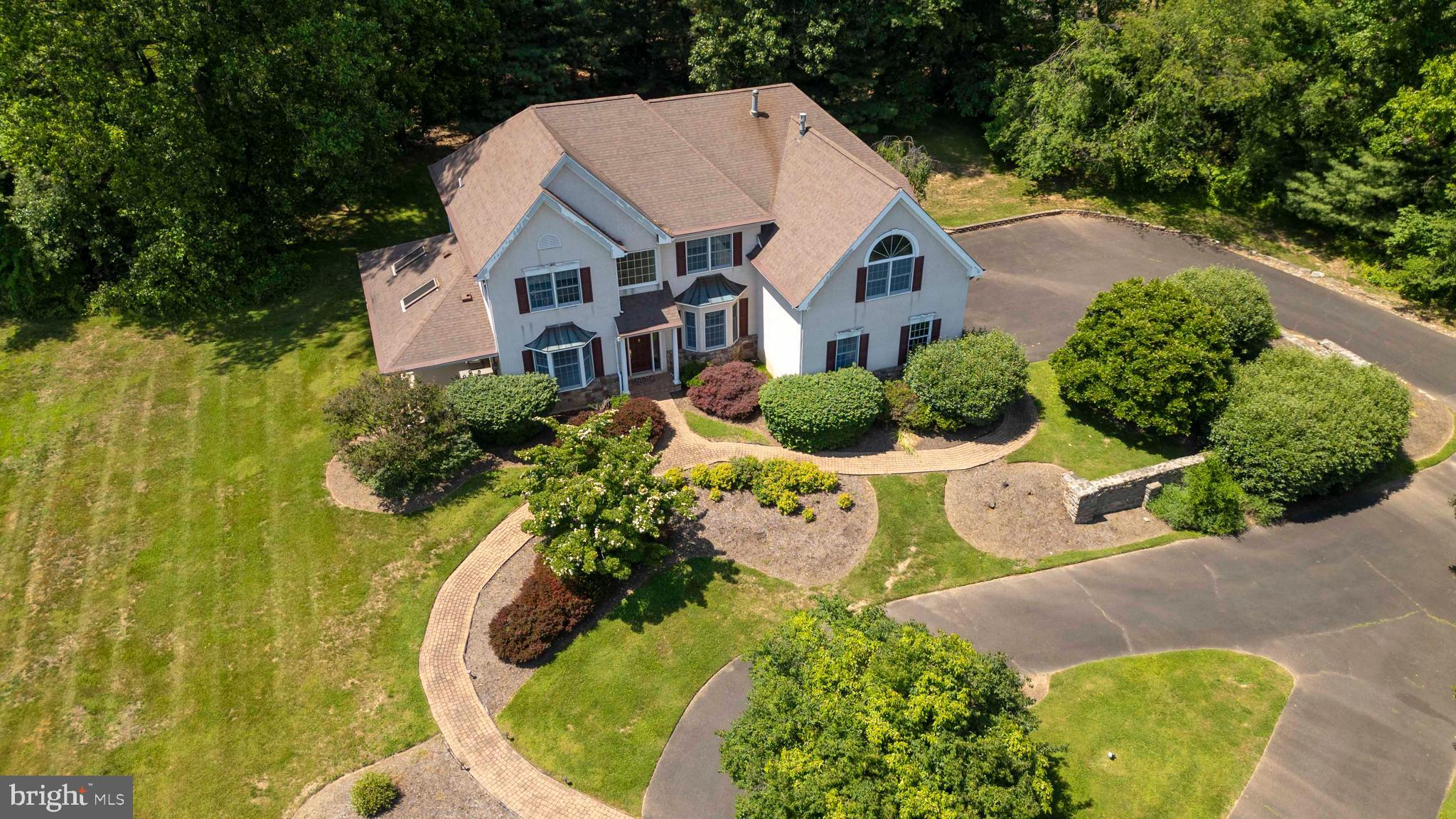 HUNTINGDON VALLEY - Residential