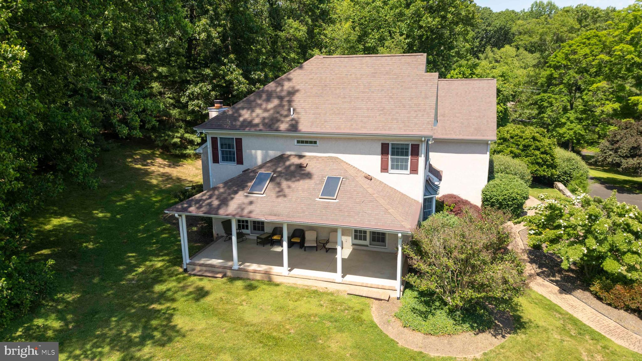 HUNTINGDON VALLEY - Residential