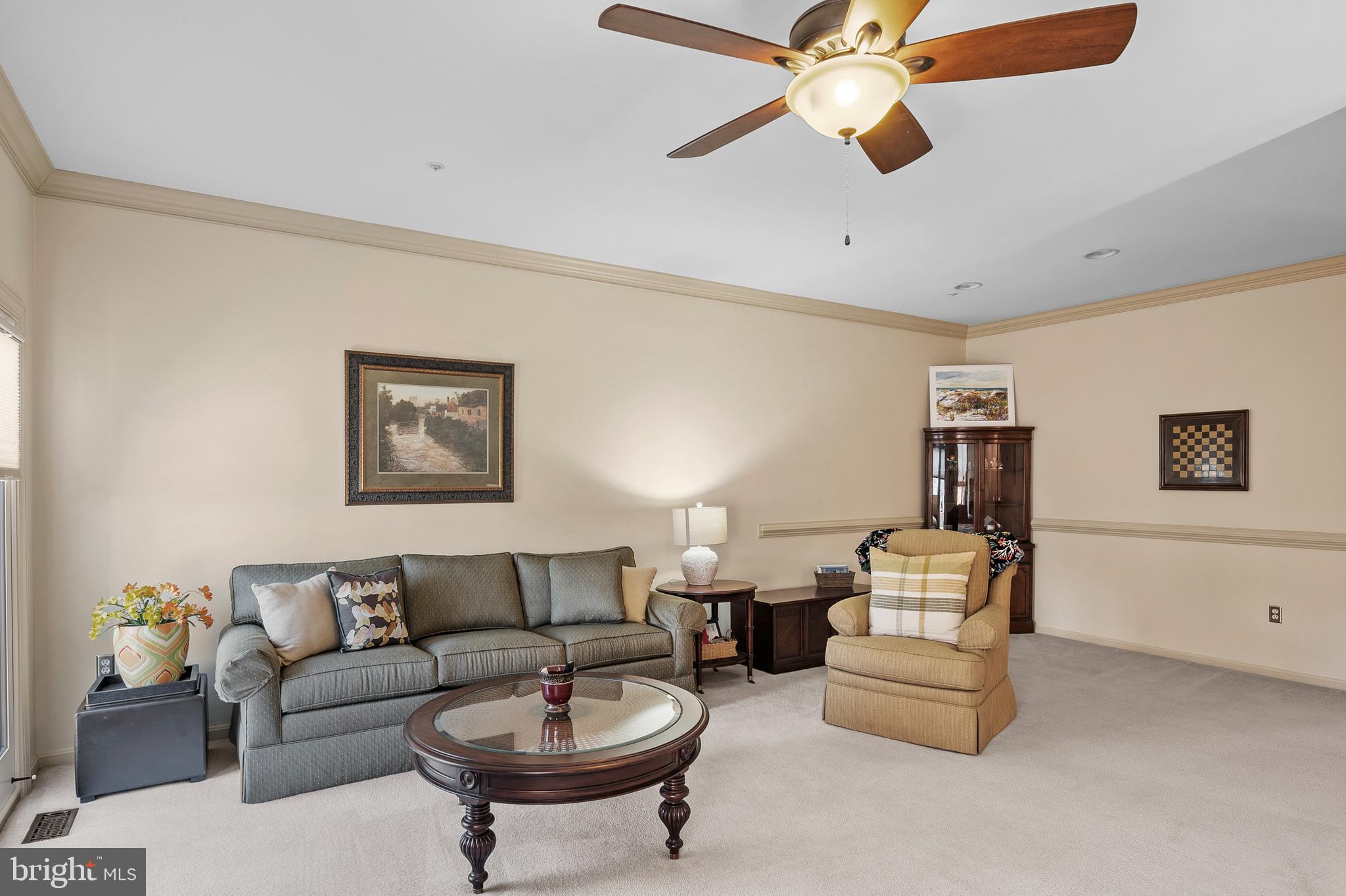 ELLICOTT PARK - Residential