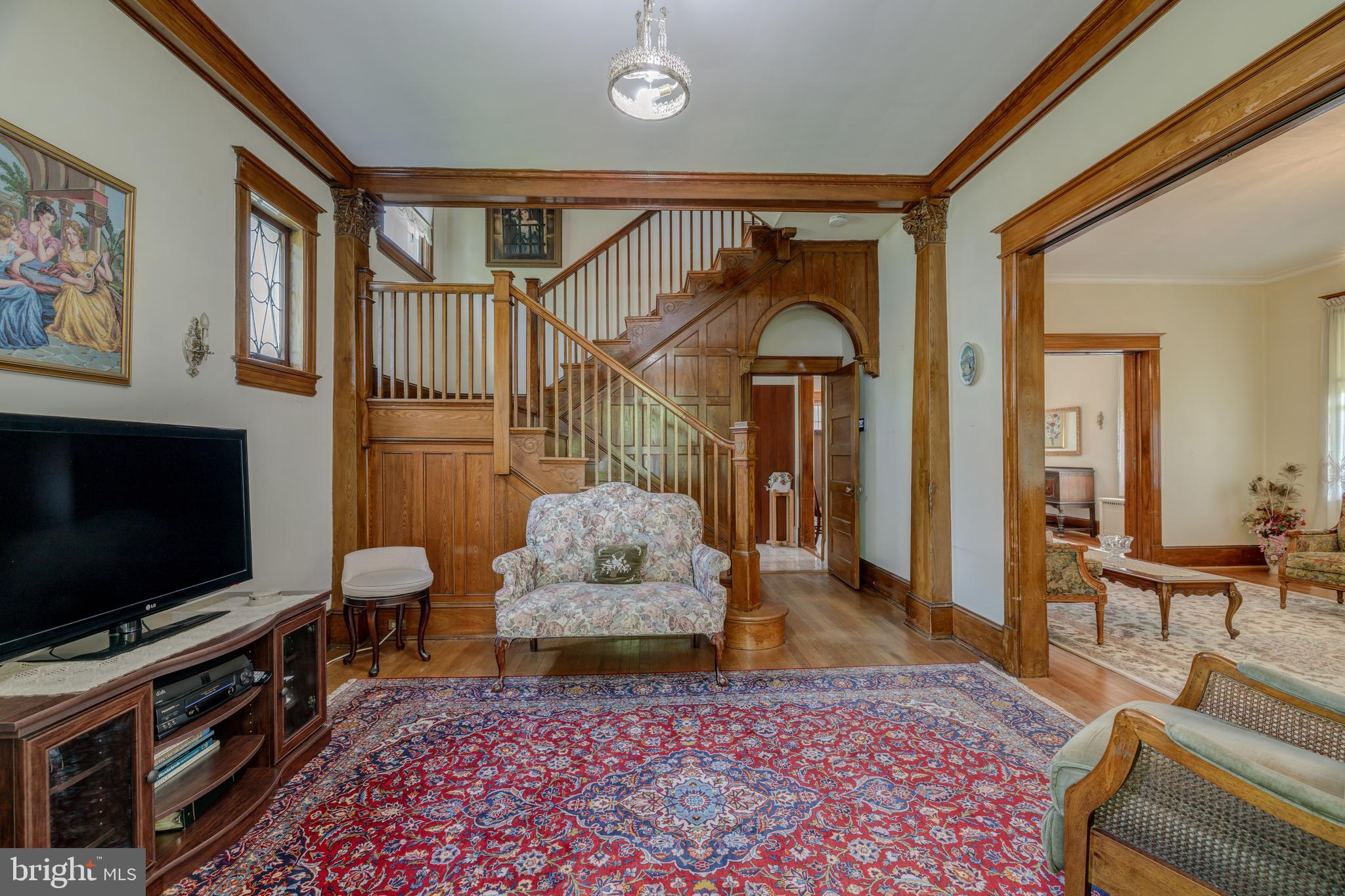 CLEVELAND PARK - Residential