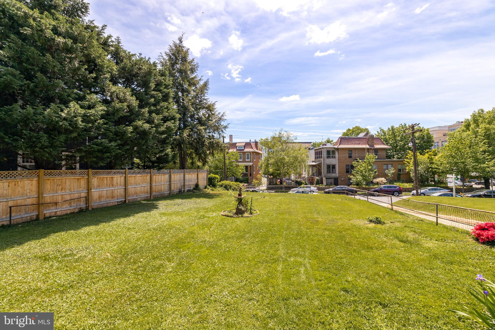 CLEVELAND PARK - Residential