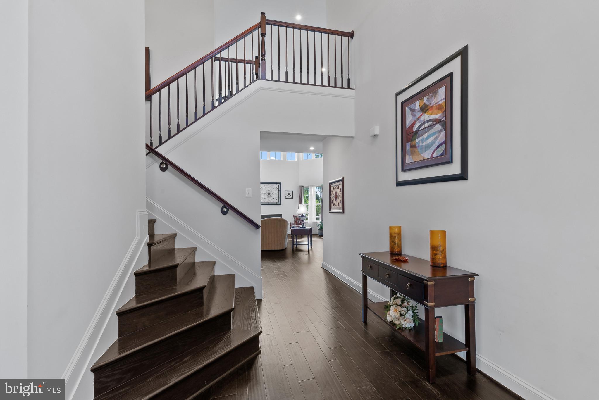 OLD COURT - Residential