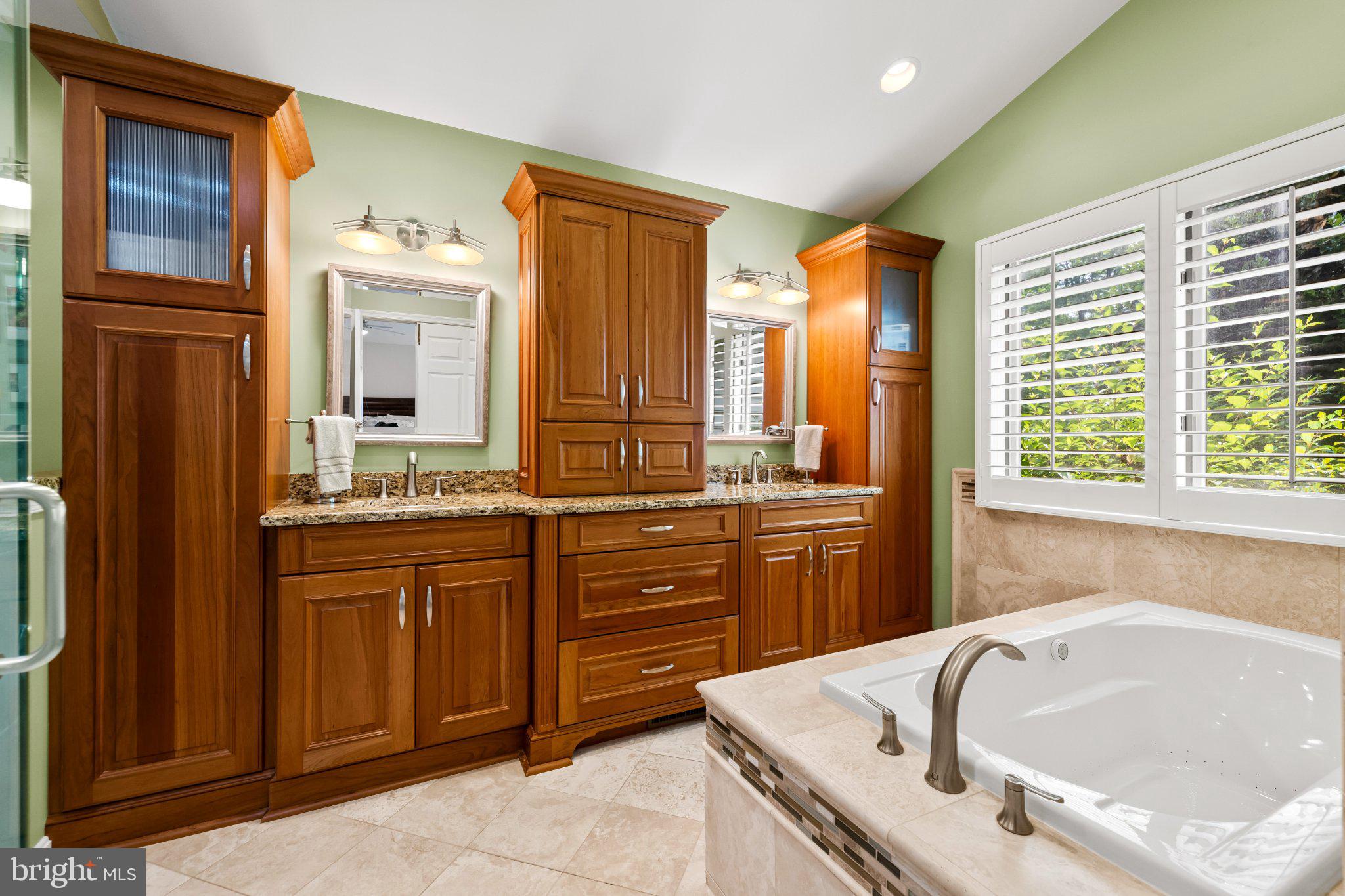 WORTHINGTON PARK - Residential