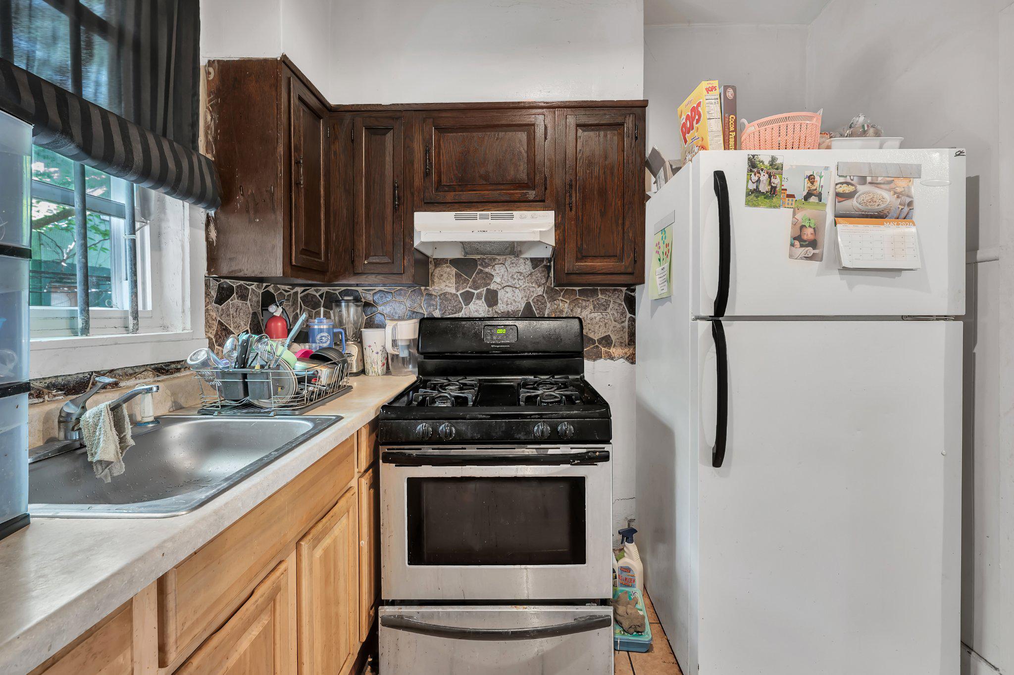 POINT BREEZE - Residential