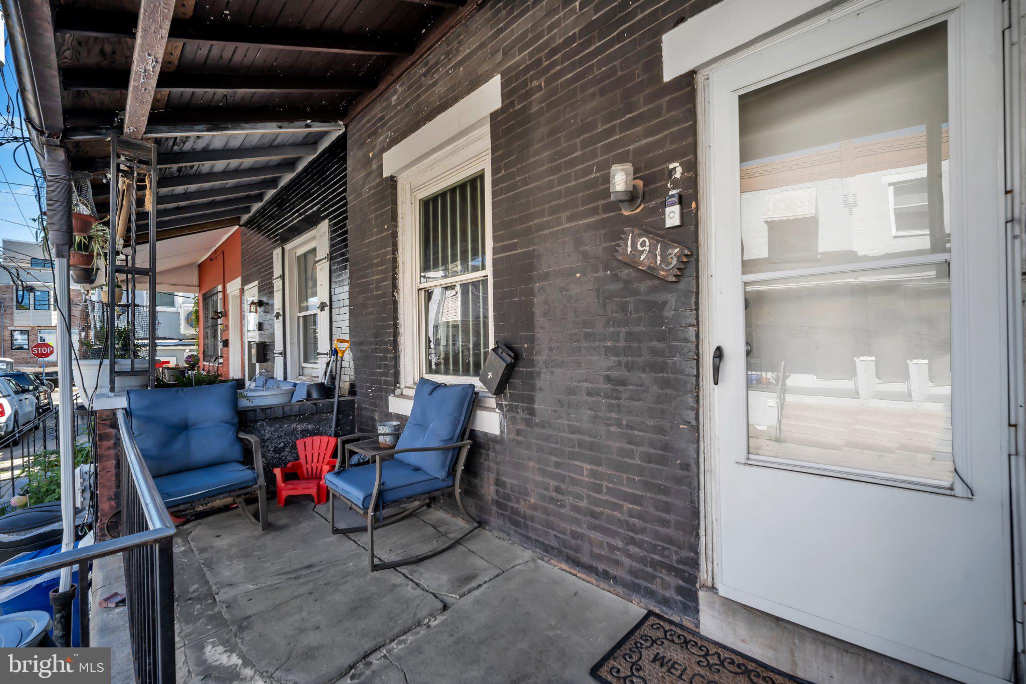 POINT BREEZE - Residential