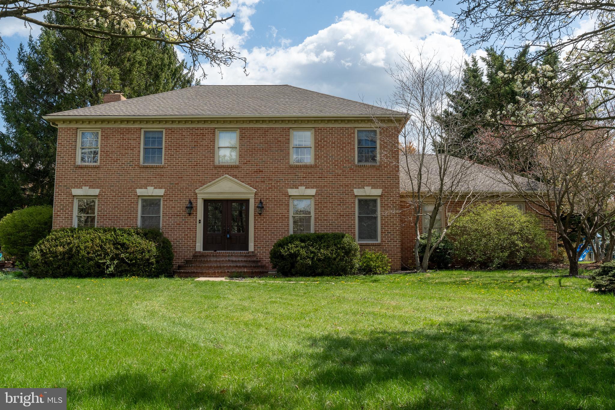 BUCKFIELD - Residential