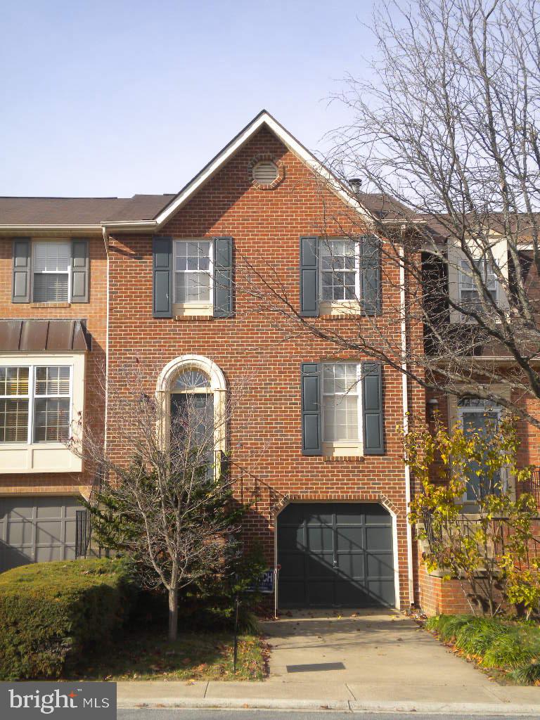 WATERSIDE - Residential Lease