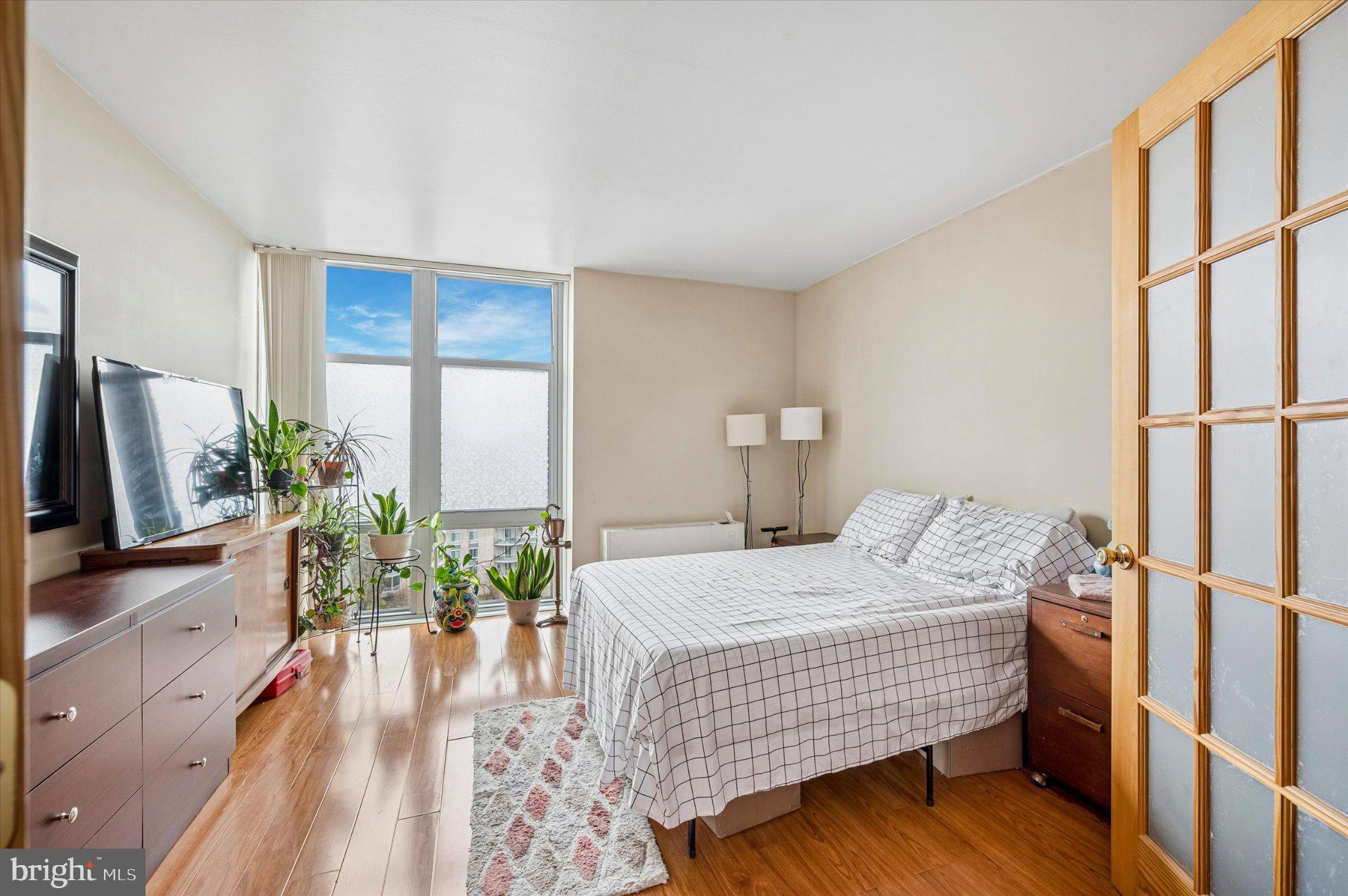 WYNNEFIELD HEIGHTS - Residential
