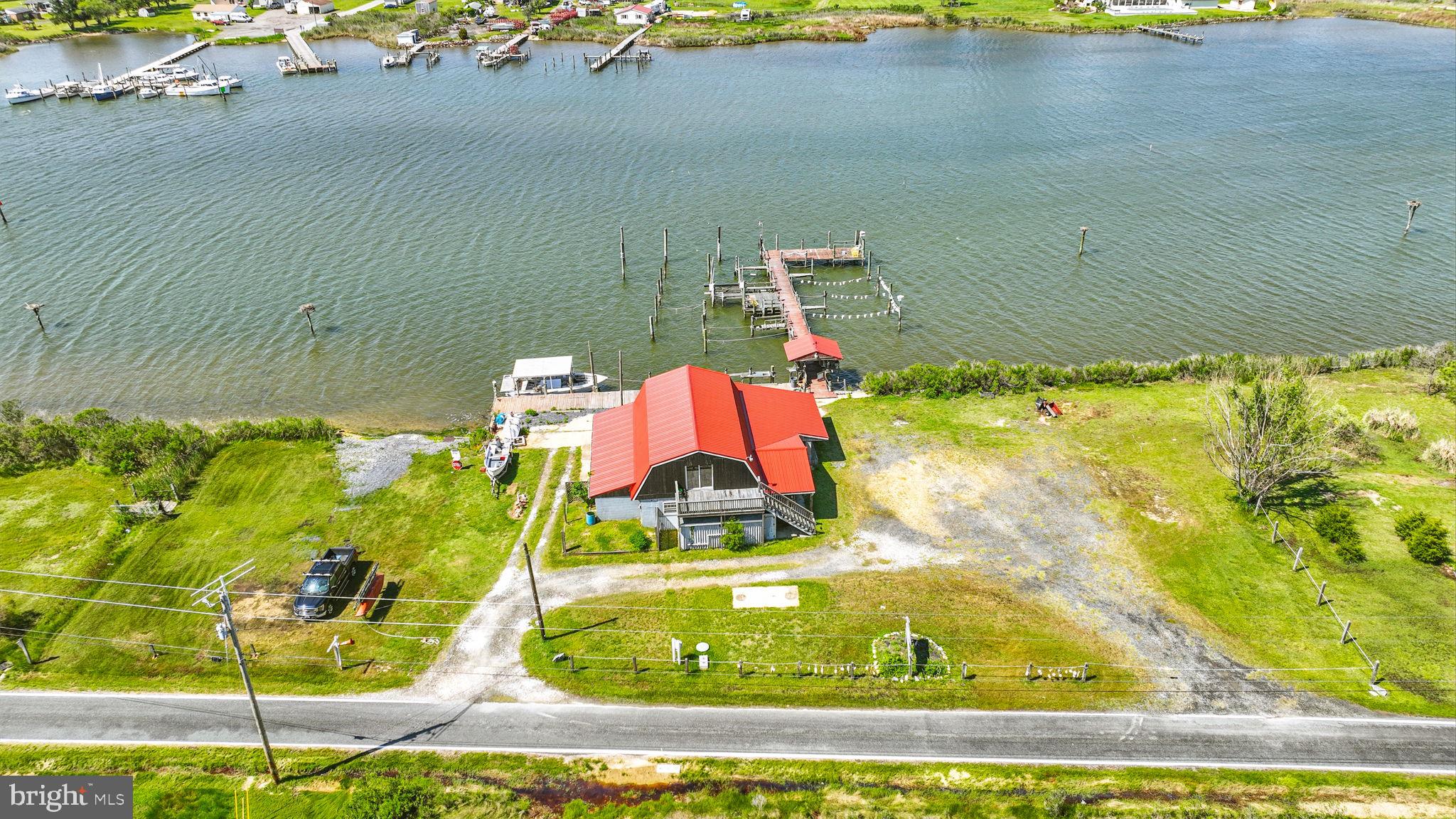 ST. GEORGE ISLAND - Commercial Sale