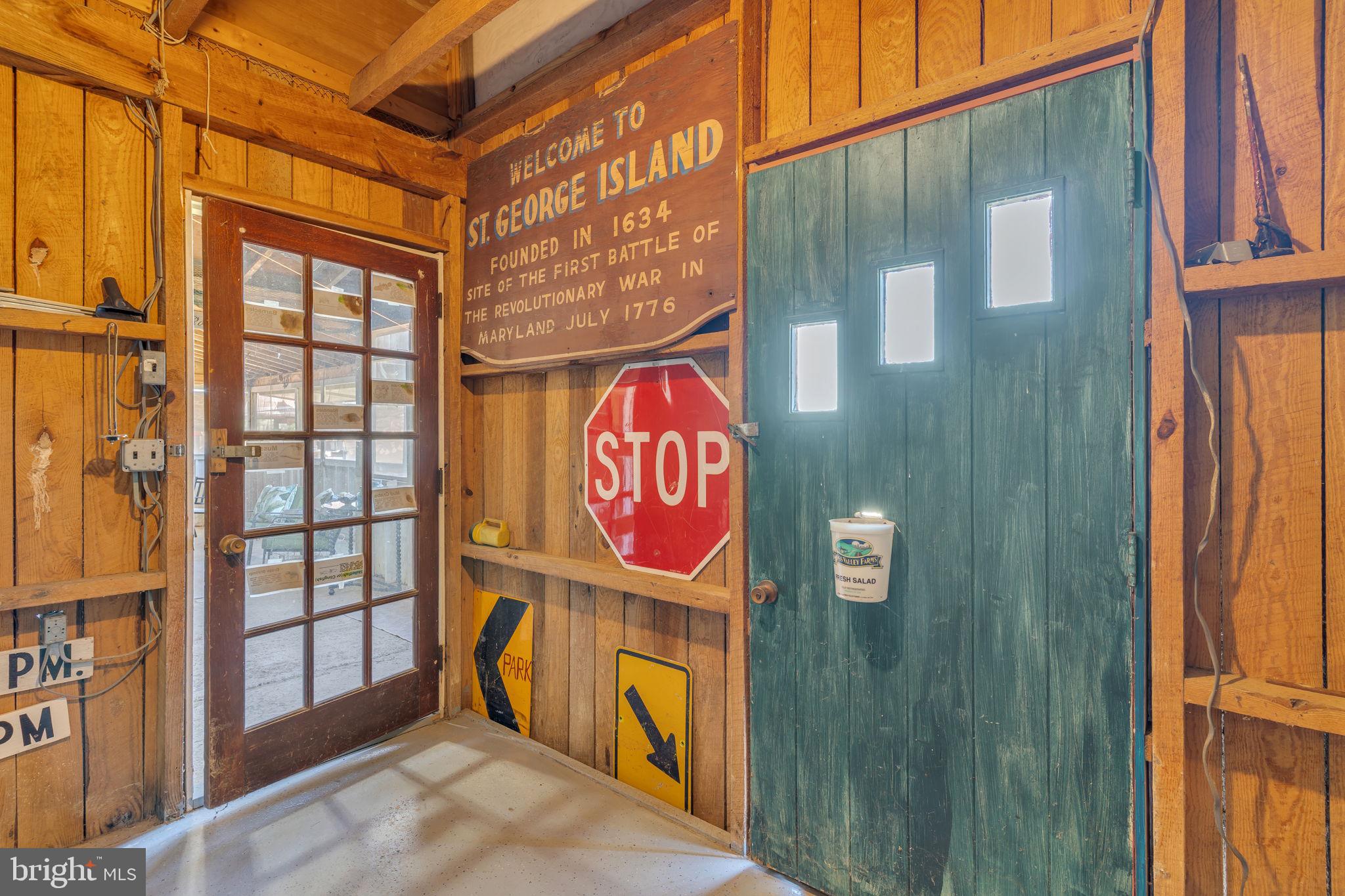 ST. GEORGE ISLAND - Commercial Sale