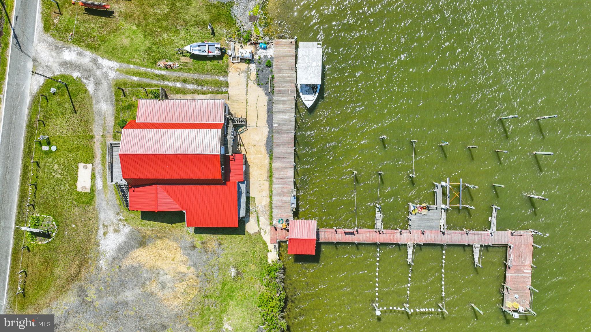ST. GEORGE ISLAND - Commercial Sale