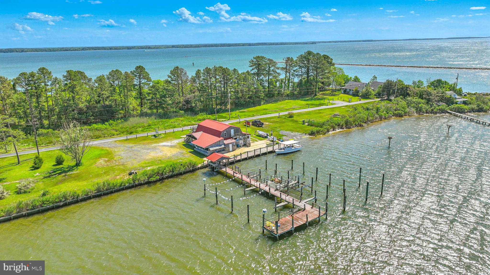 ST. GEORGE ISLAND - Commercial Sale