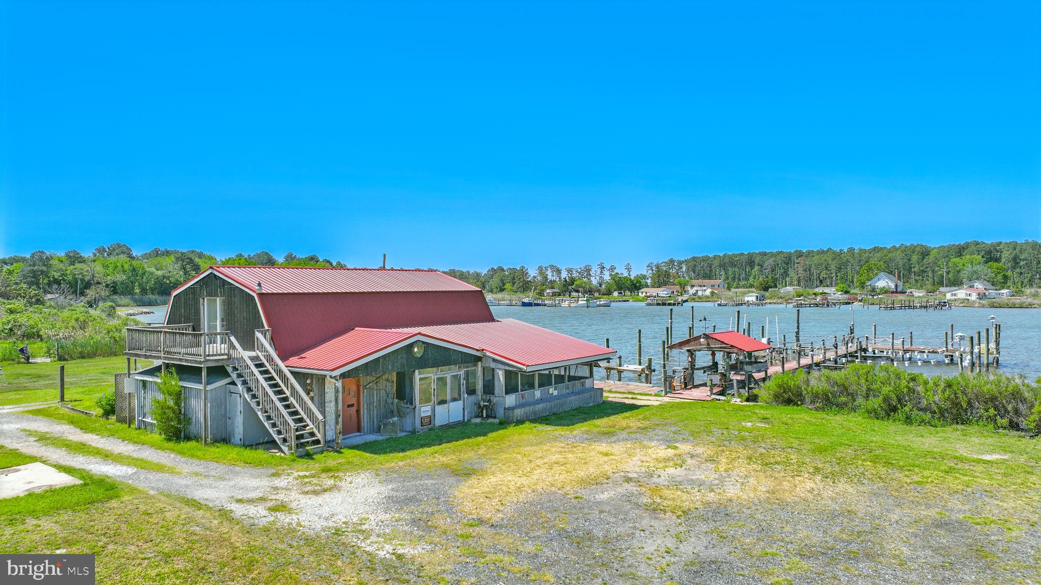 ST. GEORGE ISLAND - Commercial Sale