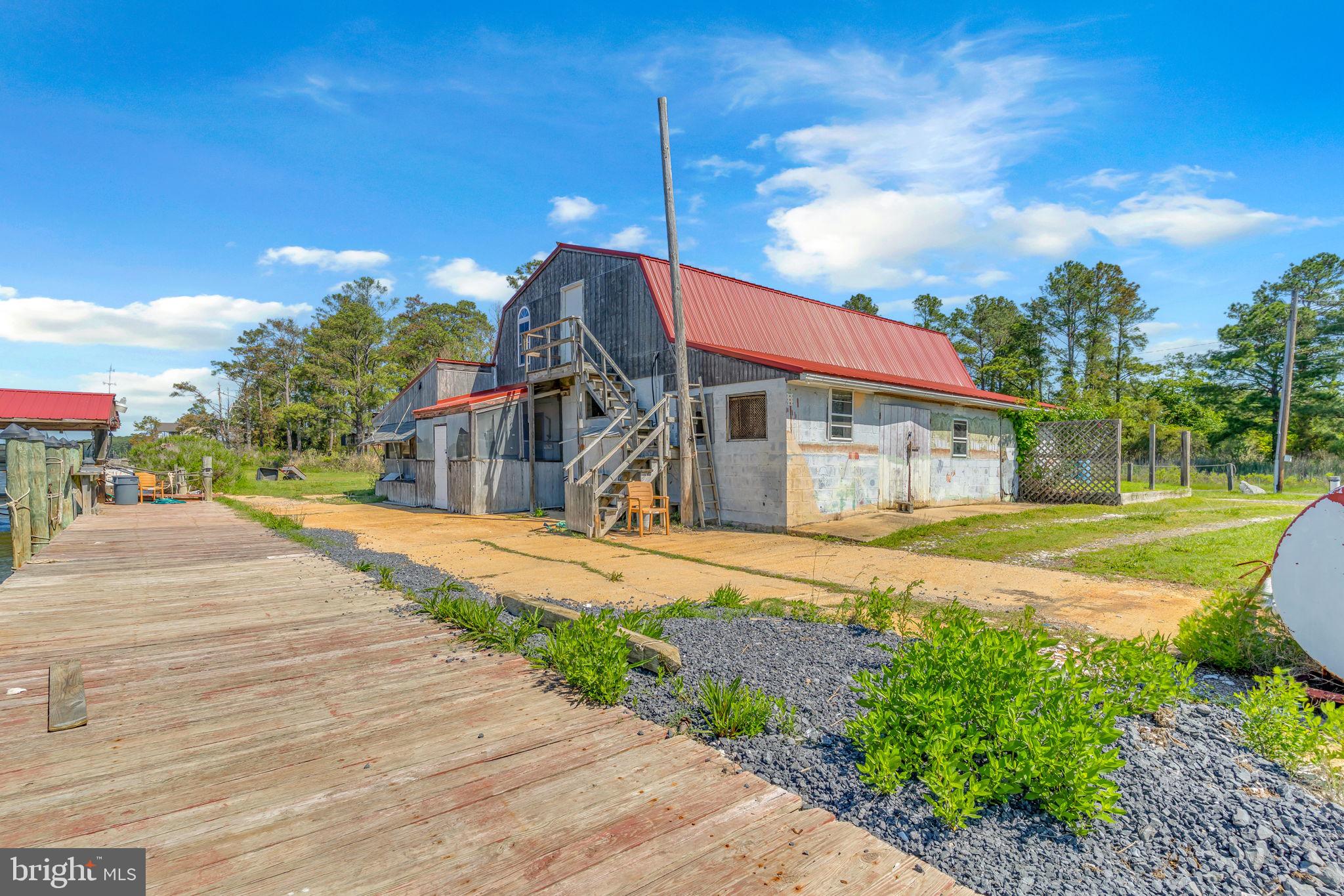 ST. GEORGE ISLAND - Commercial Sale
