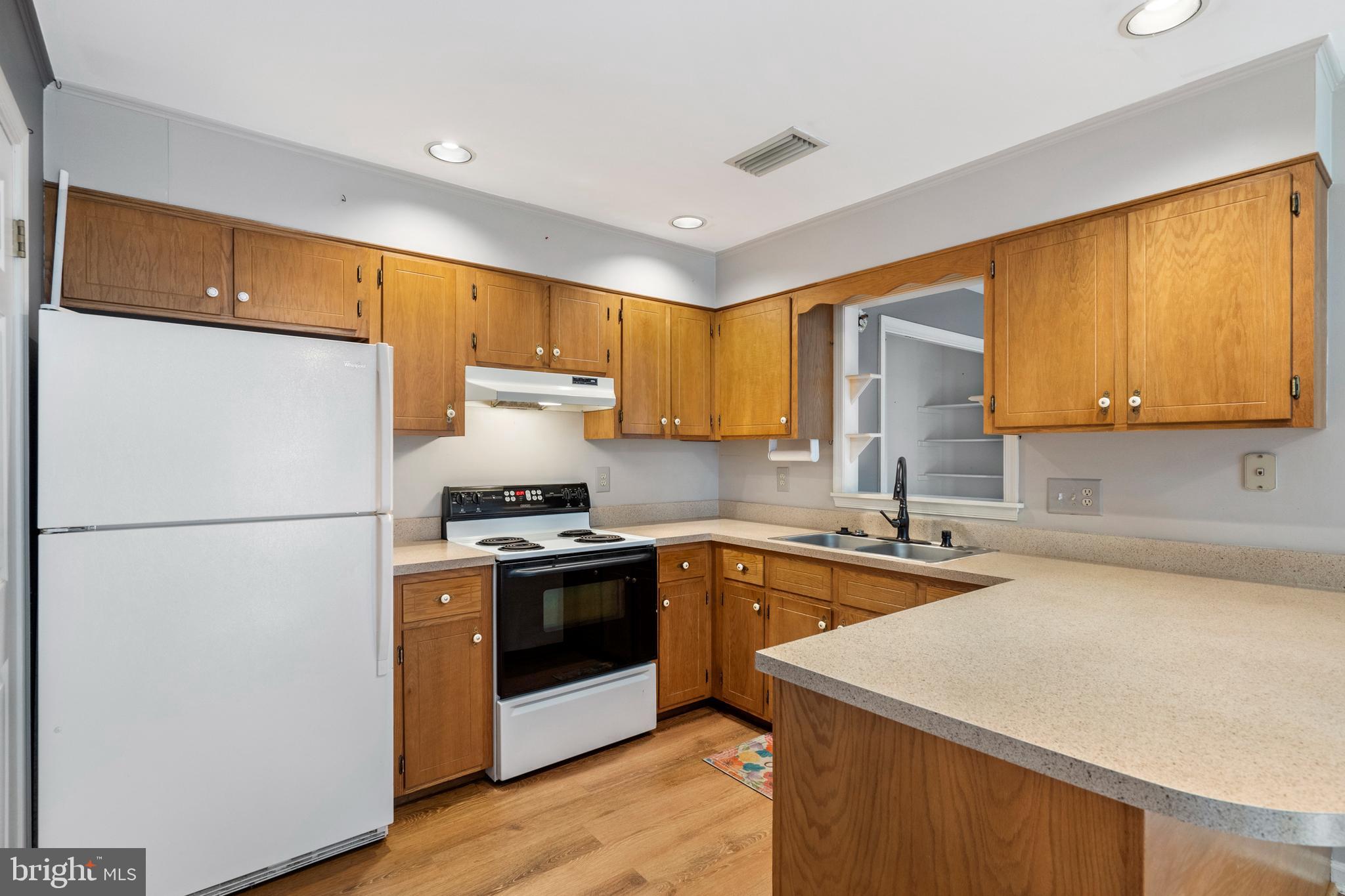 TUSCAWILLA HILLS - Residential
