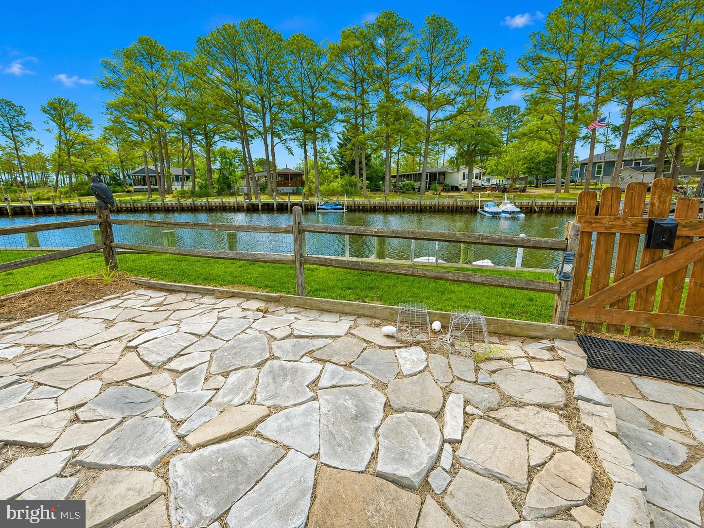 POTNETS COVESIDE - Residential