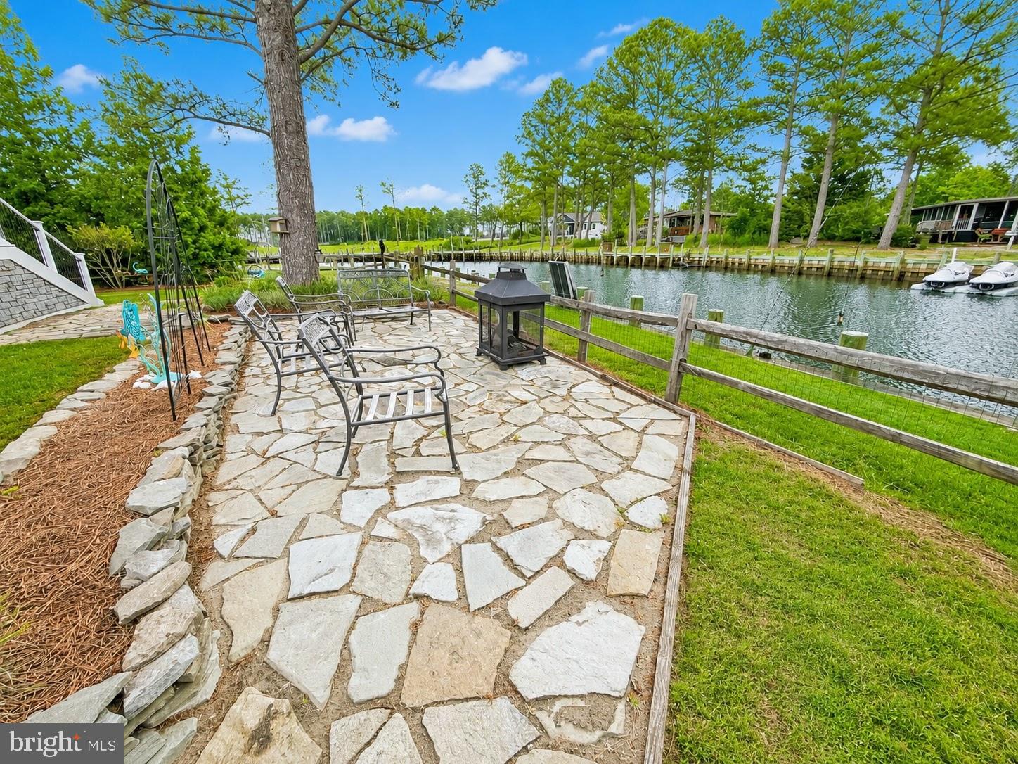 POTNETS COVESIDE - Residential