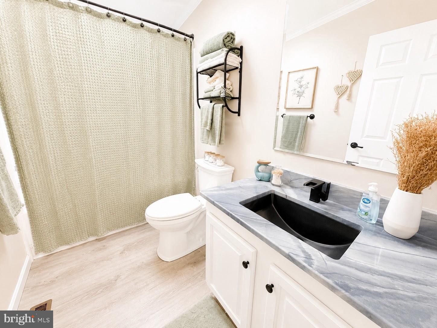 POTNETS COVESIDE - Residential
