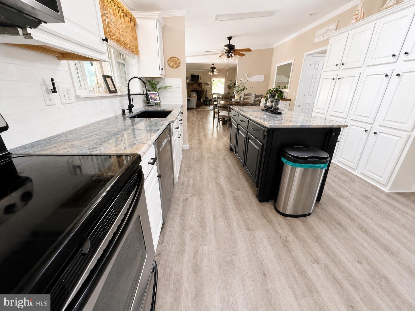 POTNETS COVESIDE - Residential