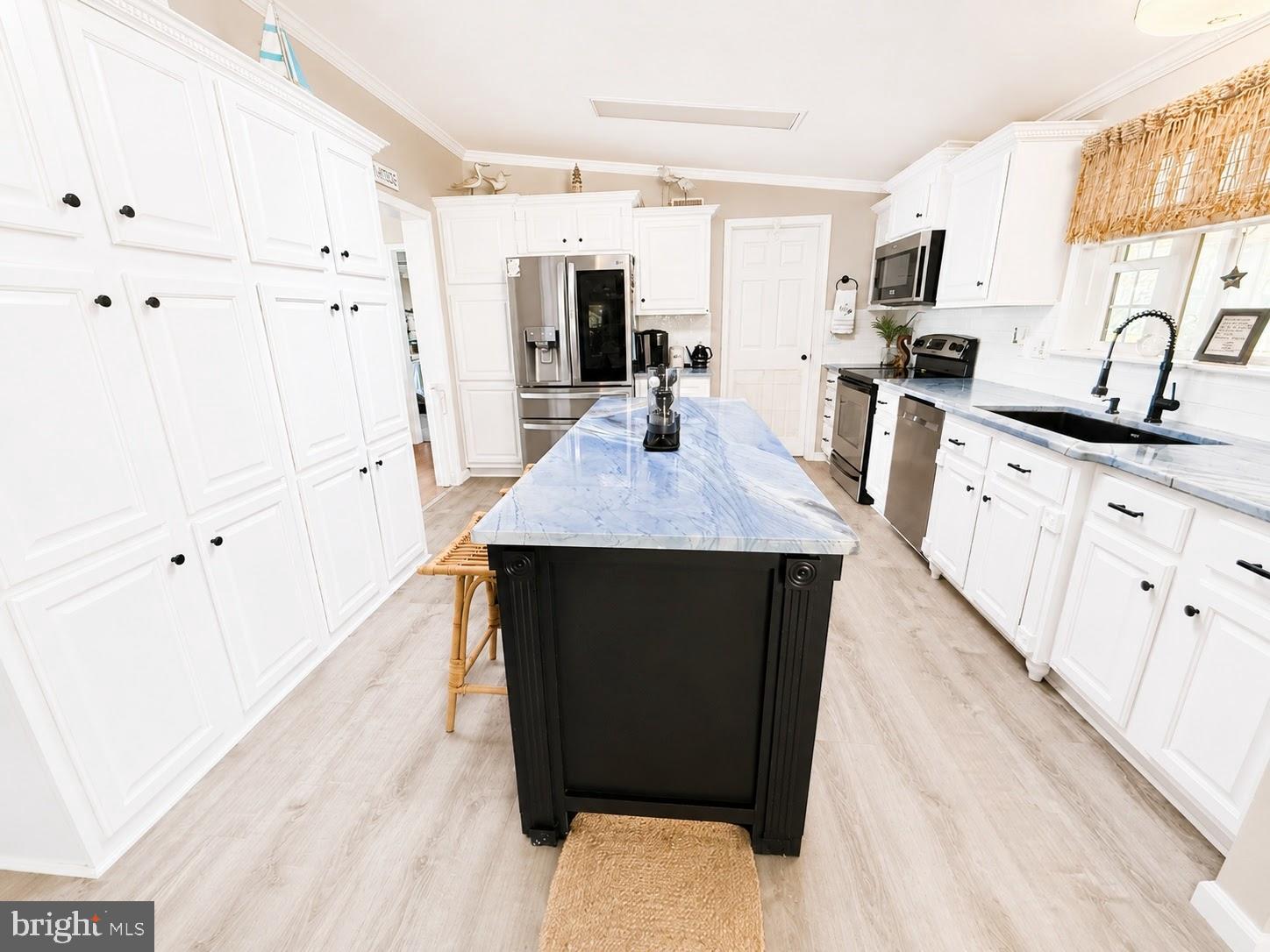 POTNETS COVESIDE - Residential
