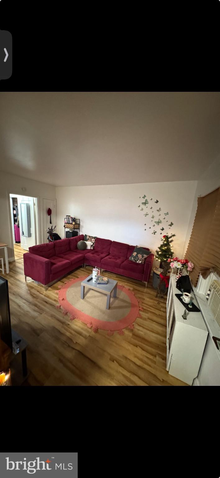 GREEKTOWN - Residential Income