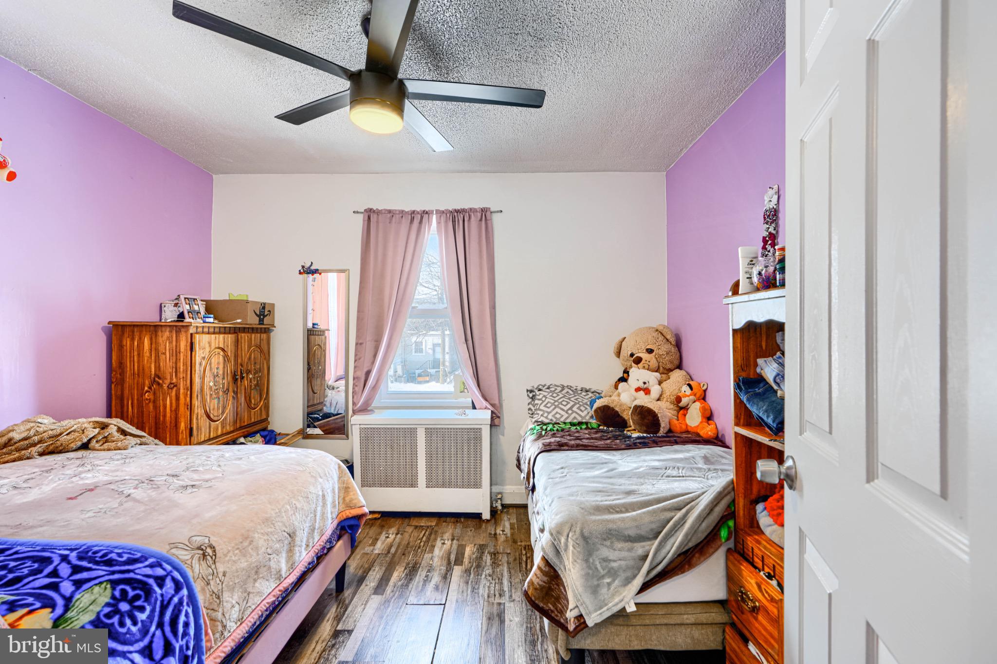 GREEKTOWN - Residential Income