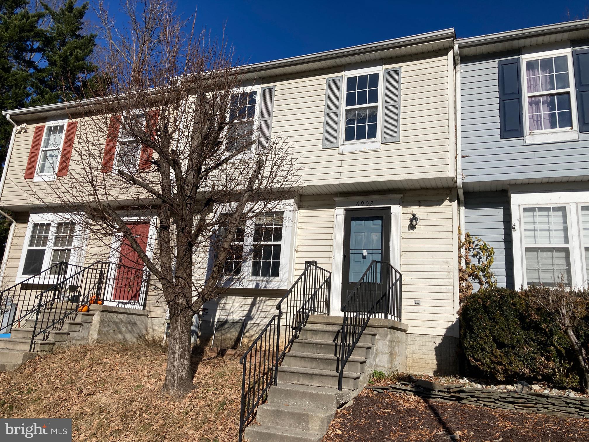 CHASE MANOR - Residential
