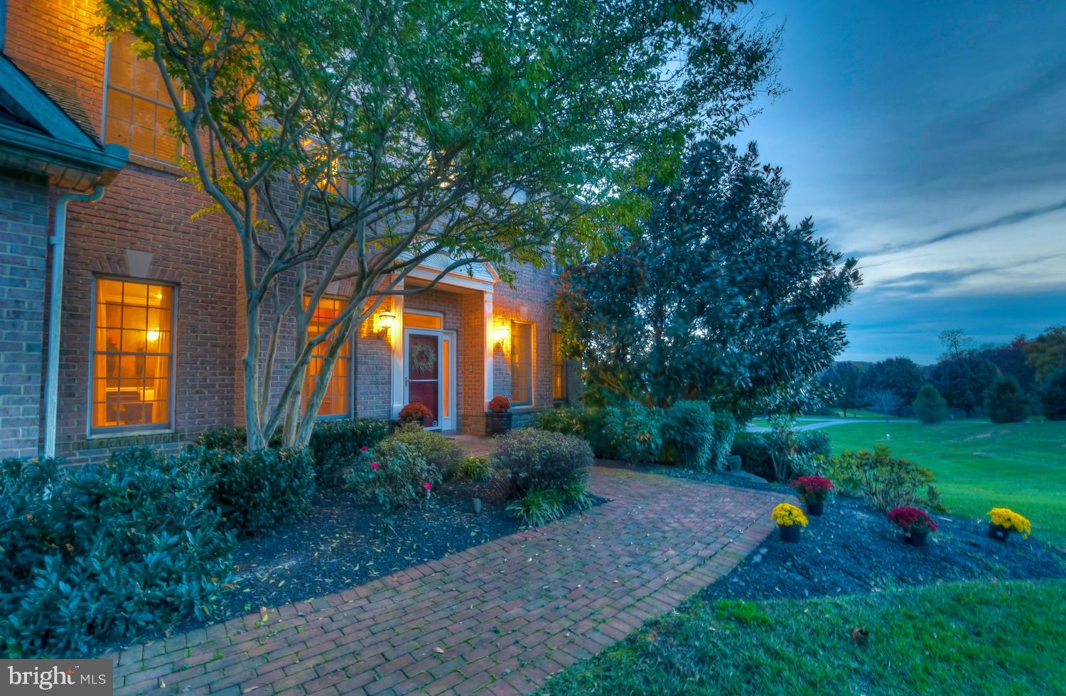 GRAYSTONE FARMS ESTATES - Residential