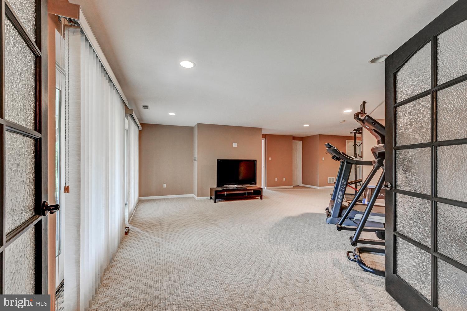 GRAYSTONE FARMS ESTATES - Residential