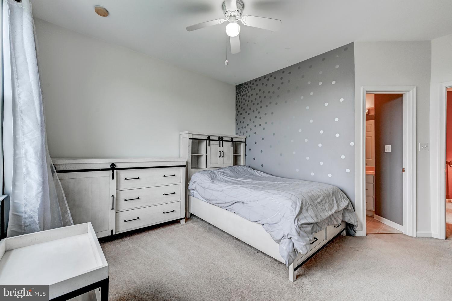 GRAYSTONE FARMS ESTATES - Residential