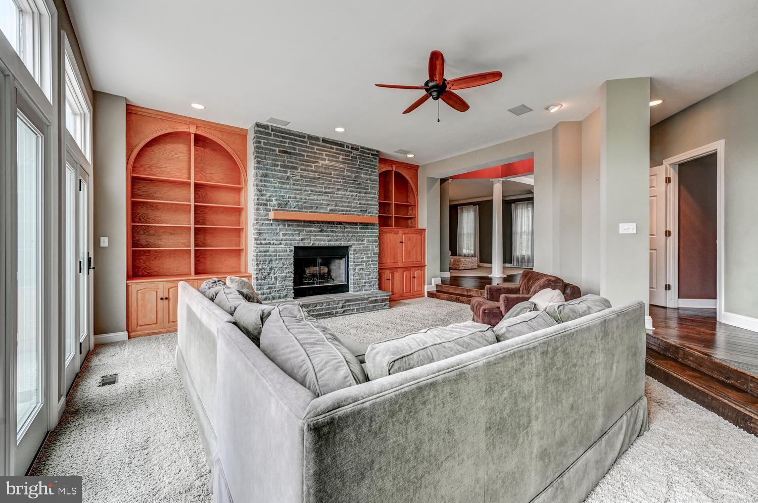 GRAYSTONE FARMS ESTATES - Residential