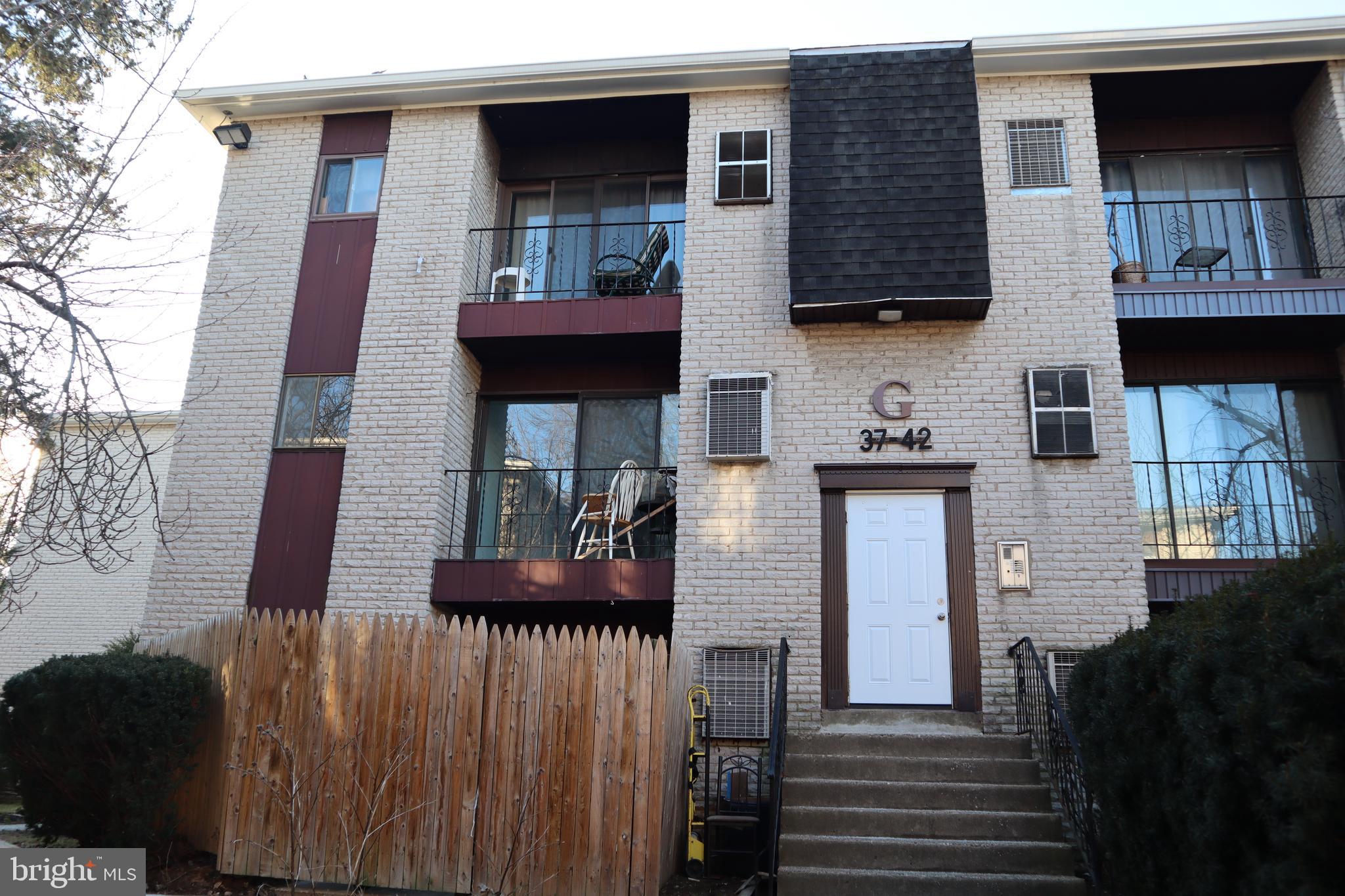 New condo available in the heart of NE Philly! Condo was recently updated including new laminate flooring, new kitchen cabinets, new granite counter tops, new tile backsplash, new light fixture in kitchen, and new ceiling fan. Kitchen is open to dining and living space. Great for entertaining! In the back of the condo you will find two hallway closets and the primary bedroom, with additional closet. Located near the bedroom is the bathroom with shower/tub combination. Also at the end of the hallway is a second door that exits the building to community courtyard. Close to shopping, restaurants and entertainment near Mayfair and Roosevelt Mall. Easy access to Septa bus routes, Holmesburg train station, and I-95.