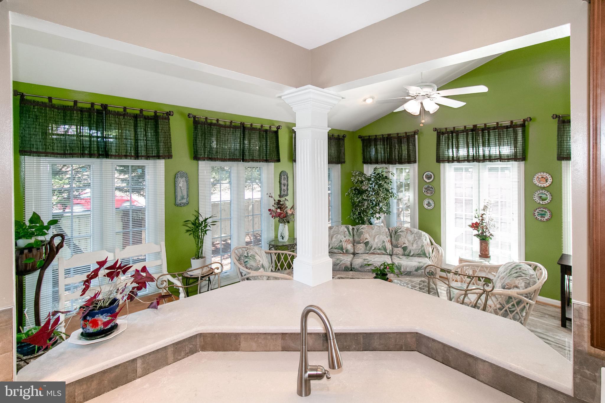 FAIR OAKS GLEN - Residential