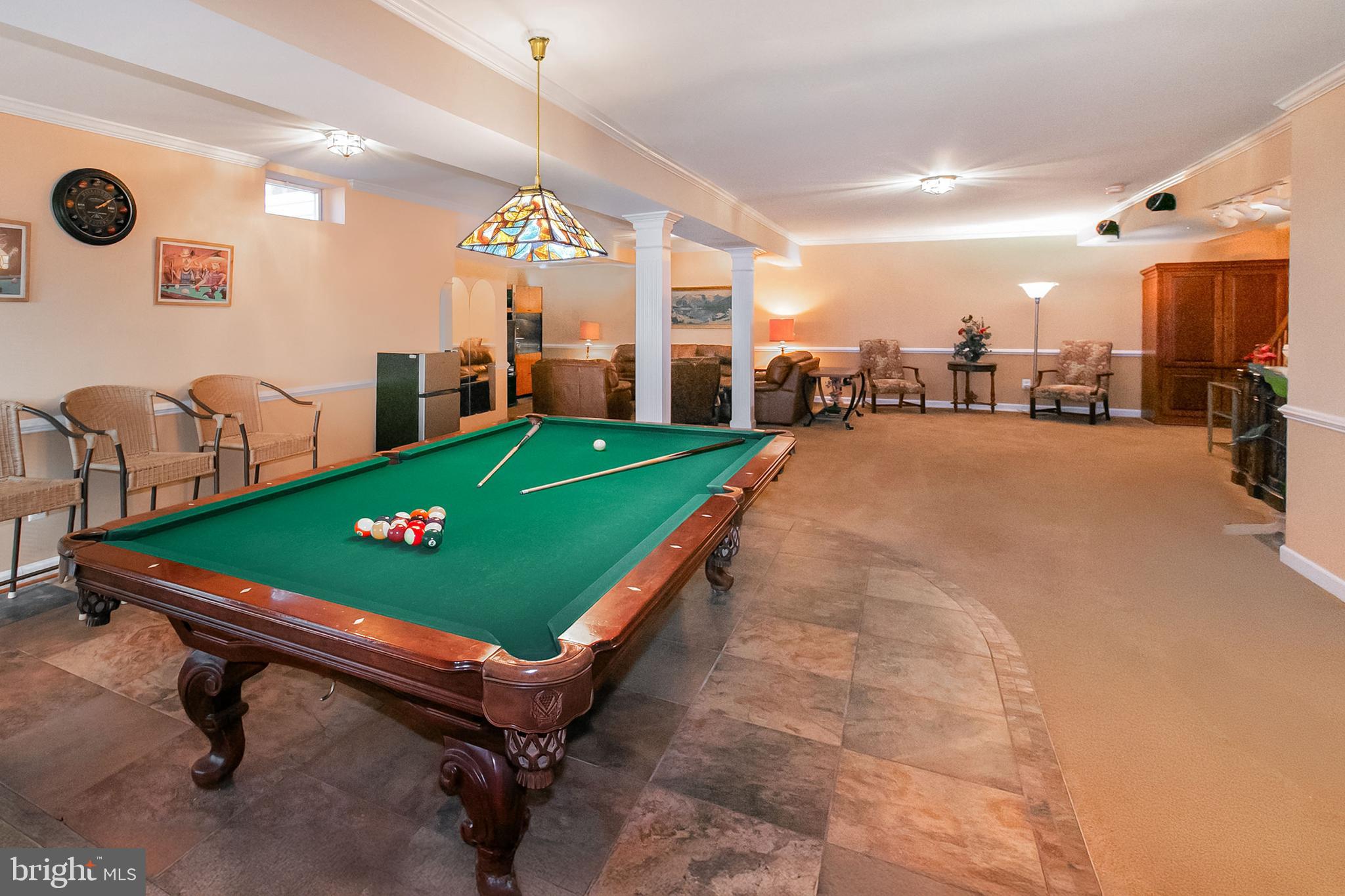 FAIR OAKS GLEN - Residential