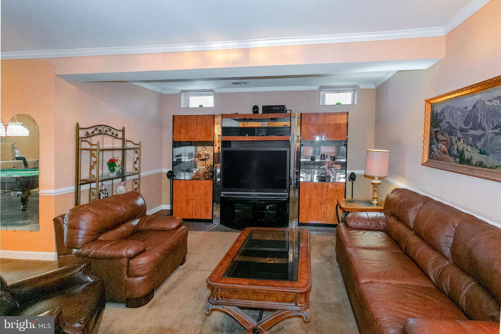 FAIR OAKS GLEN - Residential