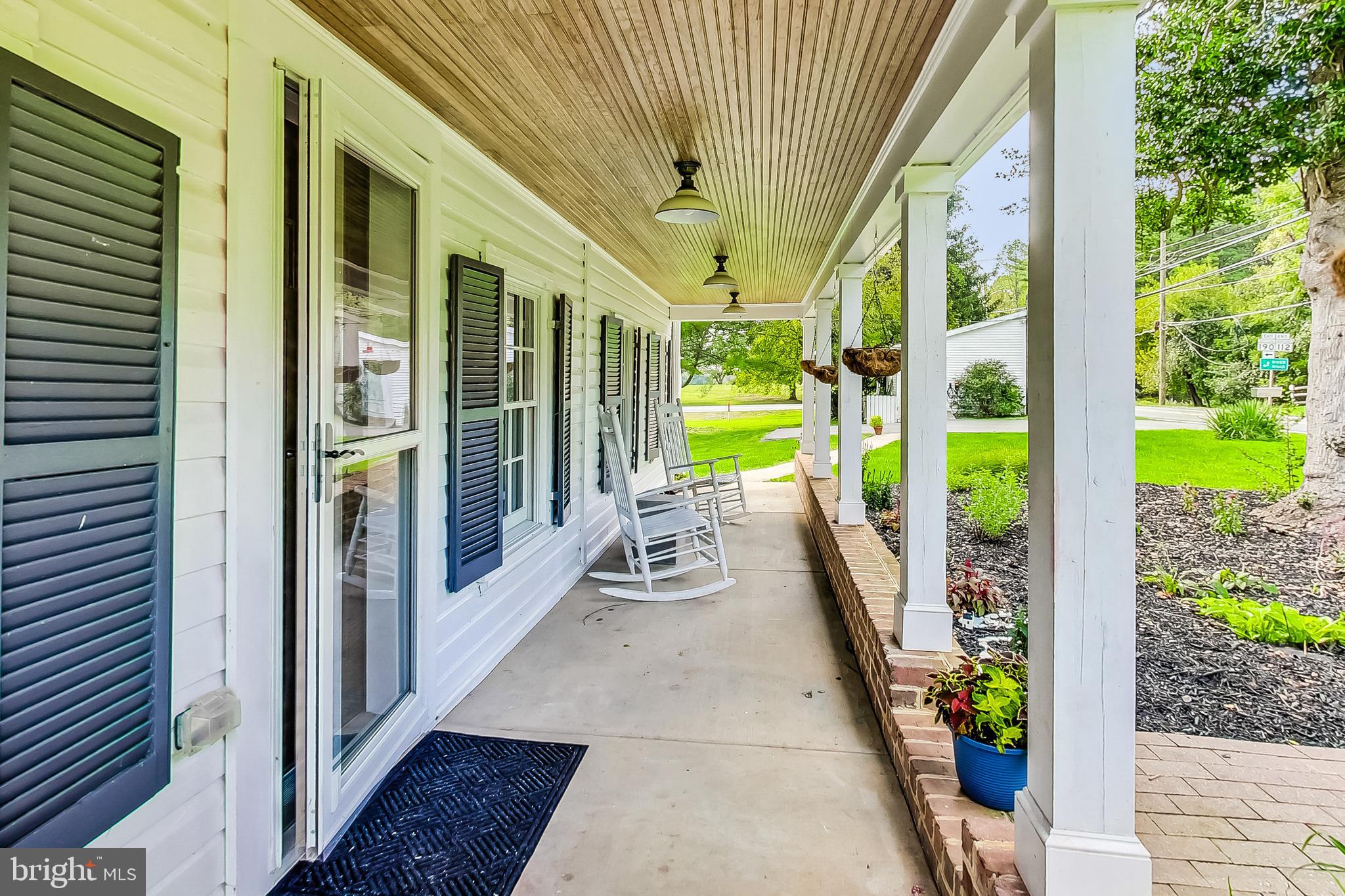 DARNESTOWN OUTSIDE - Residential
