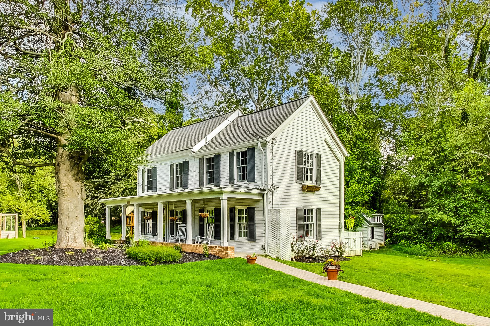 DARNESTOWN OUTSIDE - Residential