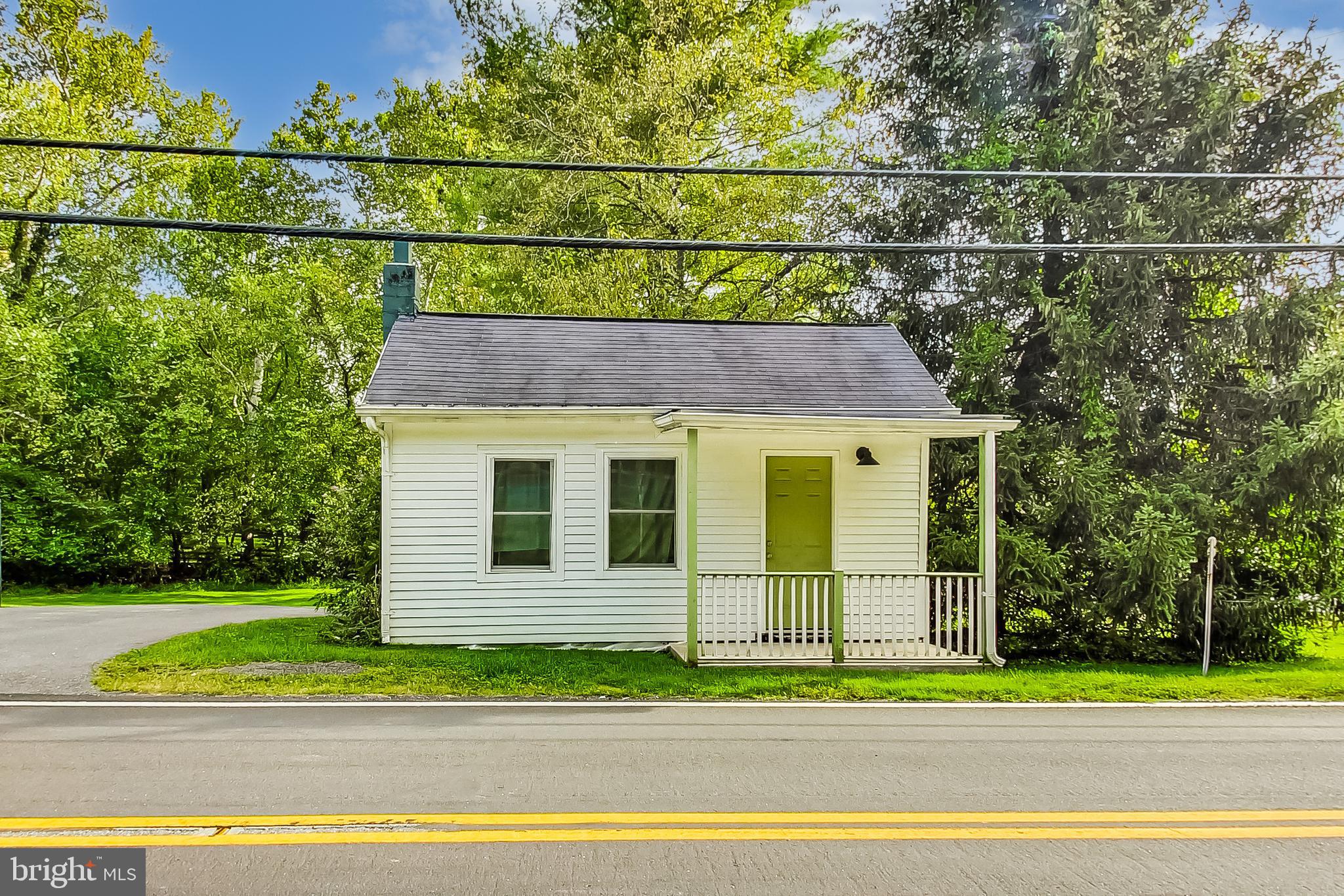 DARNESTOWN OUTSIDE - Residential