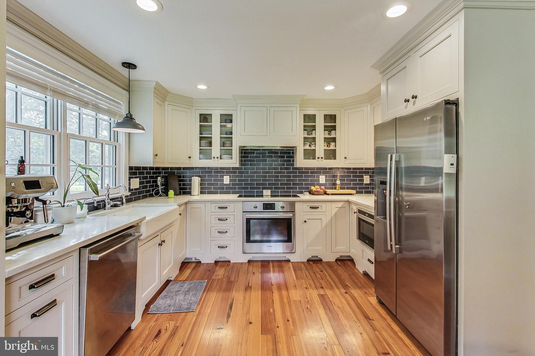 DARNESTOWN OUTSIDE - Residential