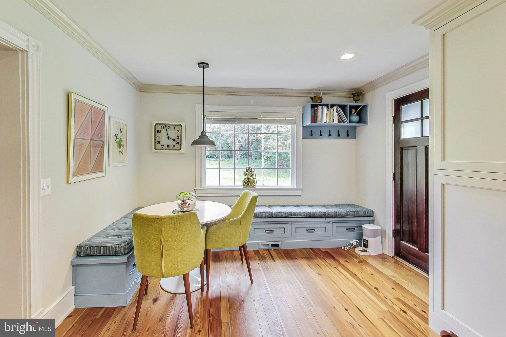 DARNESTOWN OUTSIDE - Residential