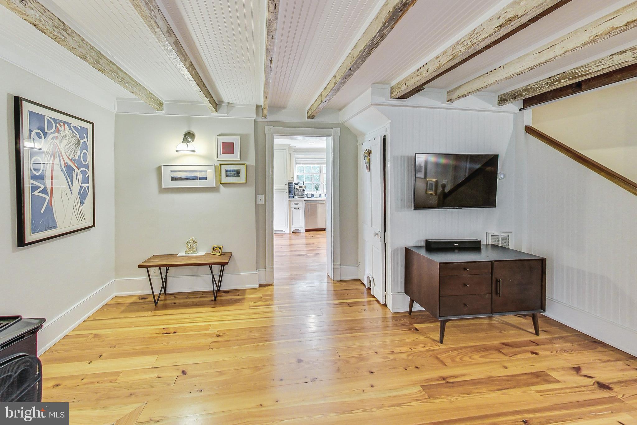 DARNESTOWN OUTSIDE - Residential