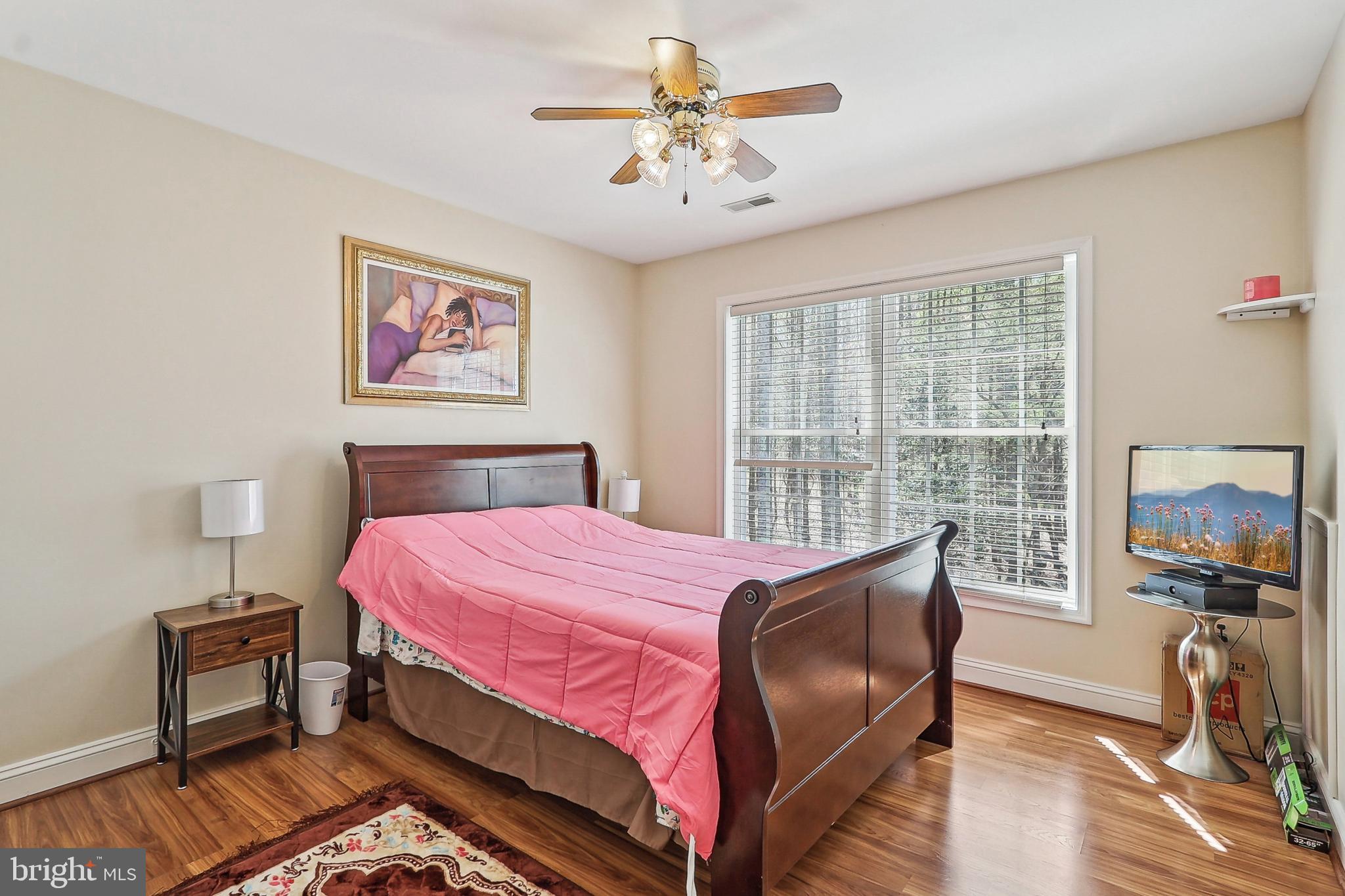 HERITAGE CROSSING - Residential