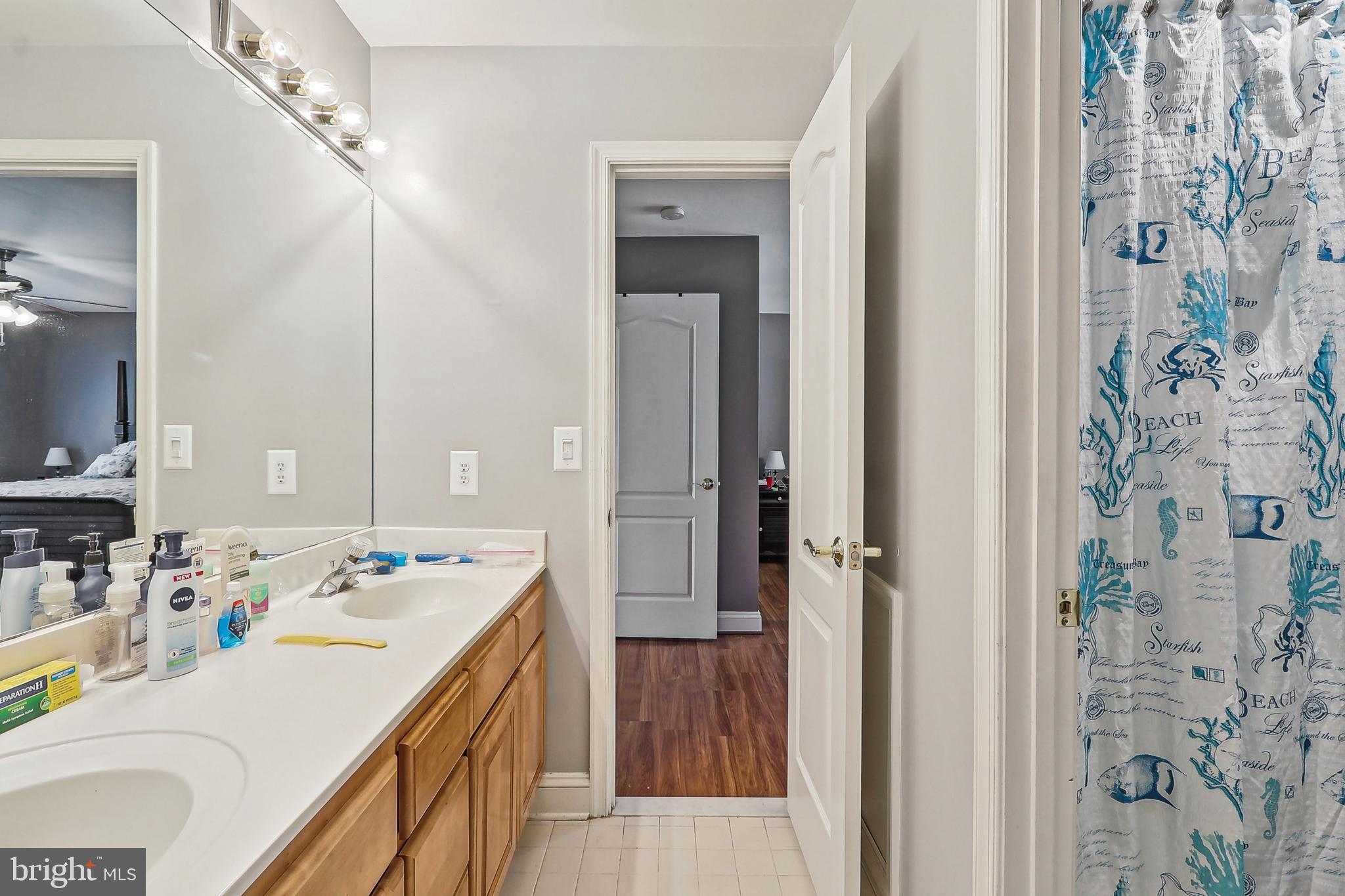 HERITAGE CROSSING - Residential