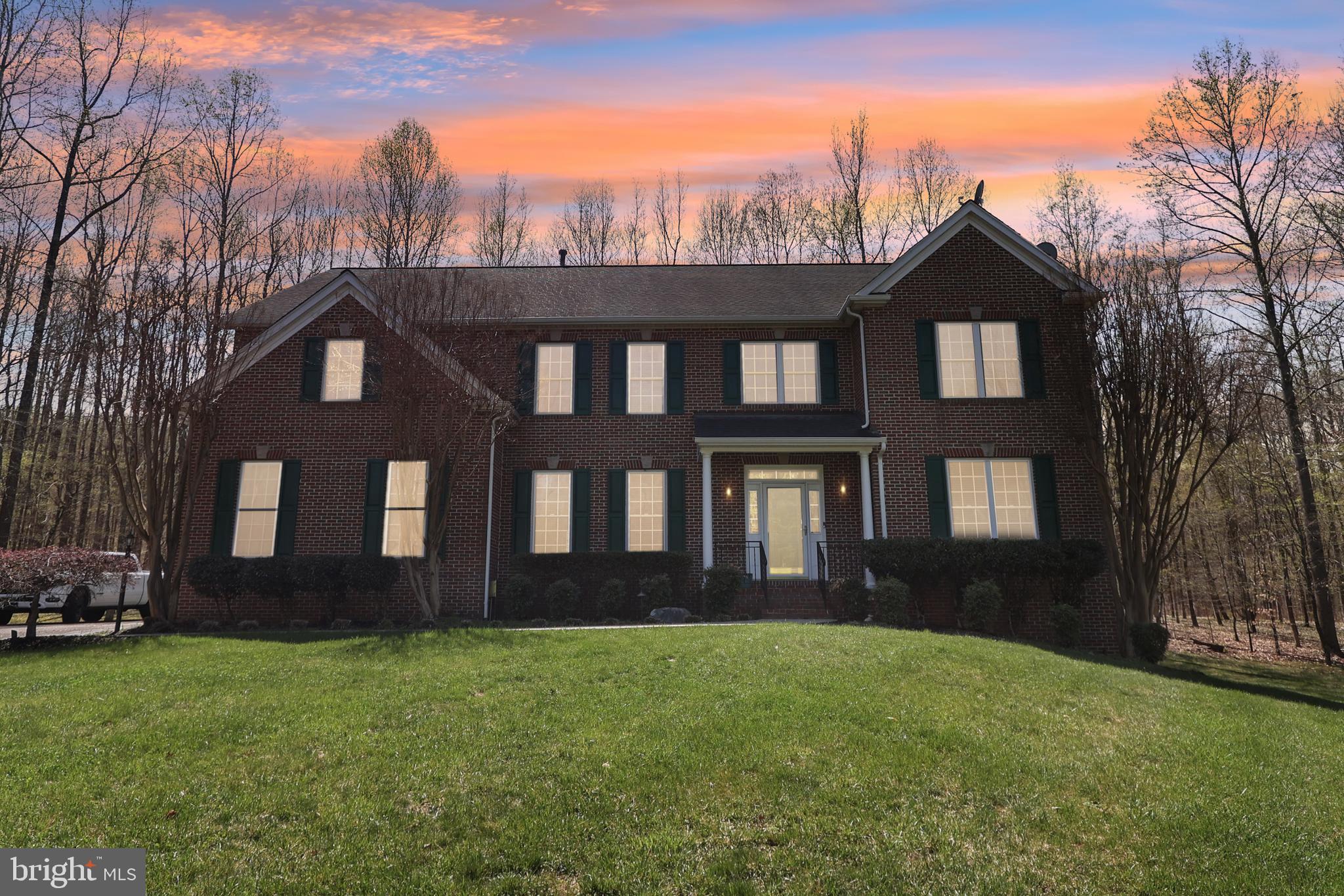 HERITAGE CROSSING - Residential