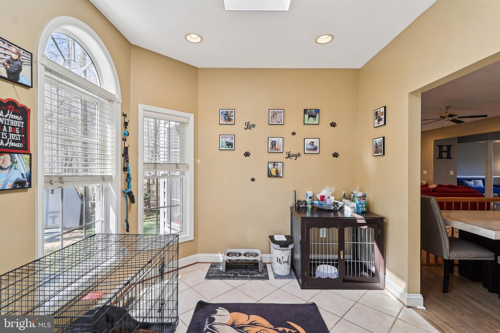 HERITAGE CROSSING - Residential