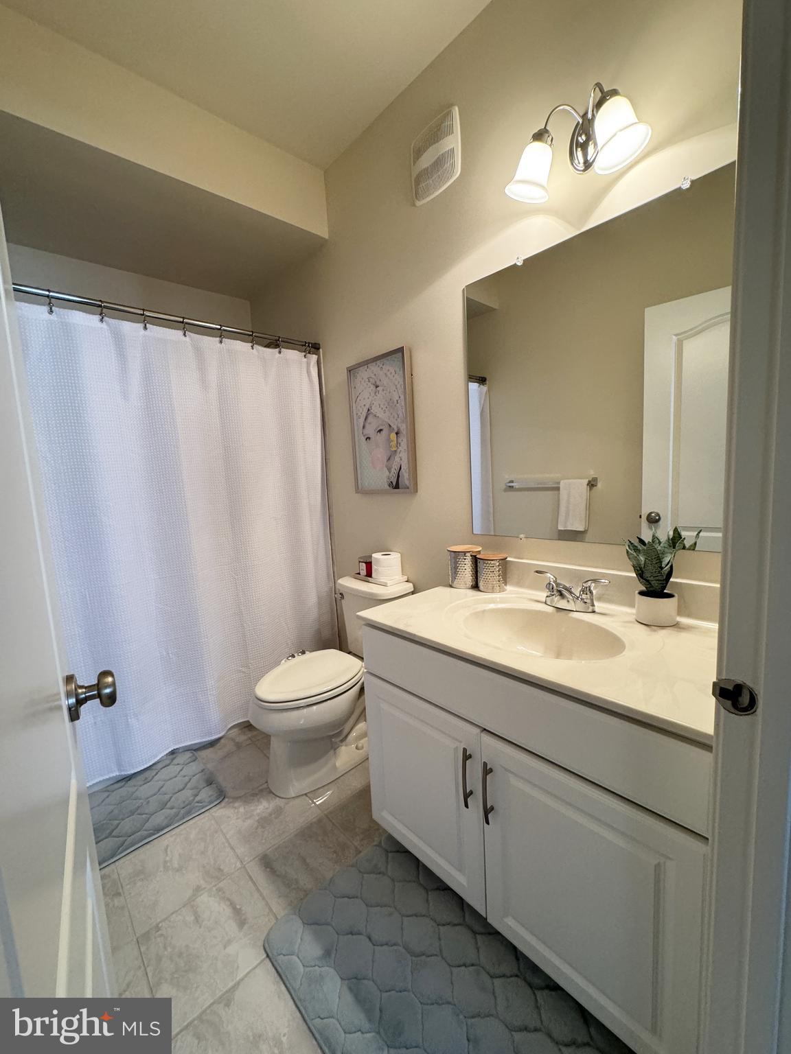 BUCKINGHAM AT LOUDOUN VALLEY - Residential Lease