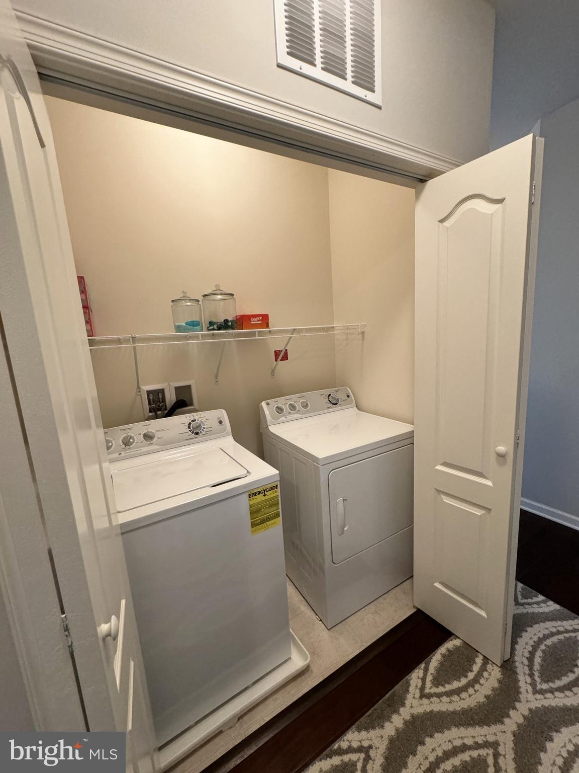 BUCKINGHAM AT LOUDOUN VALLEY - Residential Lease